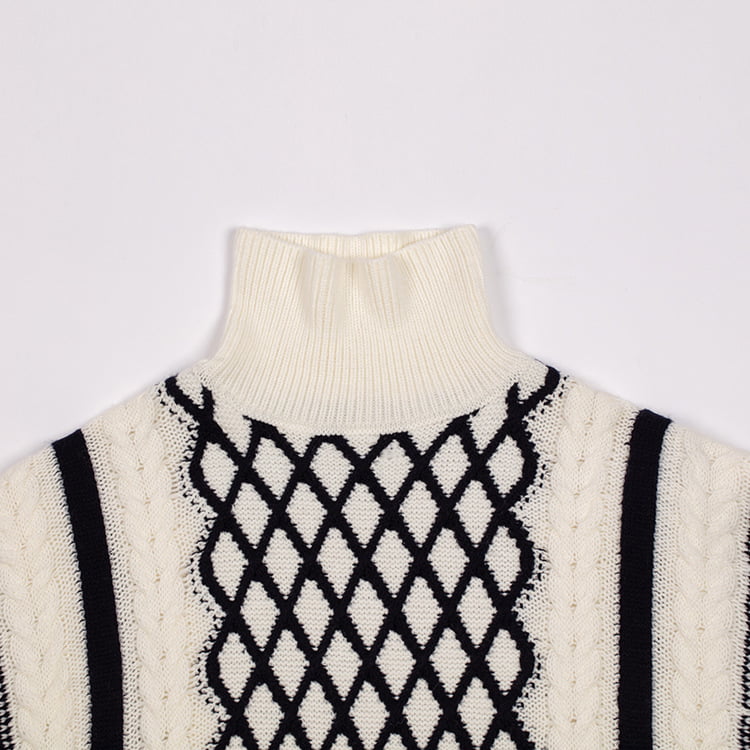 SM-K0045 Hitam Putih Twist Mohair Kontras Sweater Berkait Tebal Leher Tinggi SM-K0045 Hitam Putih Twist Mohair Kontras Sweater Berkait Tebal Leher Tinggi