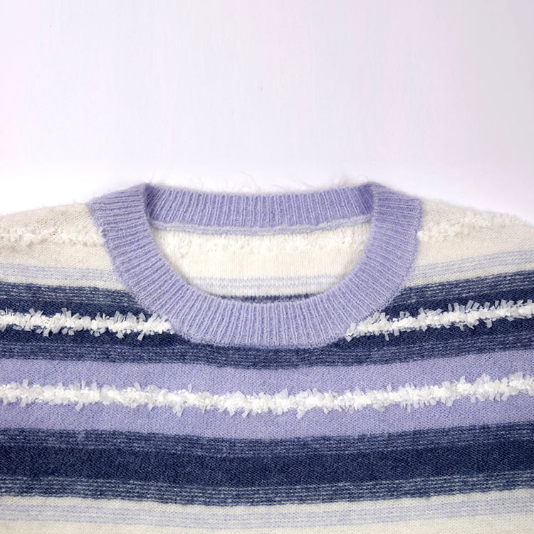 SM-K0047 Kecerunan Berjalur Tampalan Manis Longgar Leher Bulat Dikait Pelompat SM-K0047 Kecerunan Berjalur Tampalan Manis Longgar Leher Bulat Dikait Pelompat