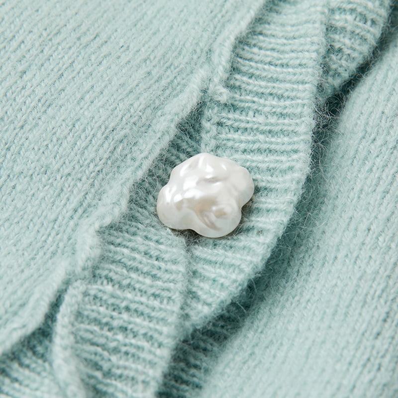 ML2218 V-Neck Twist Kardigan Knit Berdada Tunggal Dengan Butang Kelopak ML2218 V-Neck Twist Kardigan Knit Berdada Tunggal Dengan Butang Kelopak