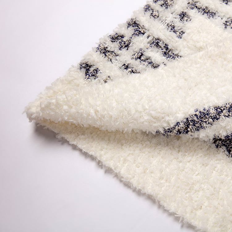 SM-K0041 Hitam dan Putih Kotak-kotak Kecil Wangi Mohair Knit Cardigan Gaya Korea Malas SM-K0041 Hitam dan Putih Kotak-kotak Kecil Wangi Mohair Knit Cardigan Gaya Korea Malas