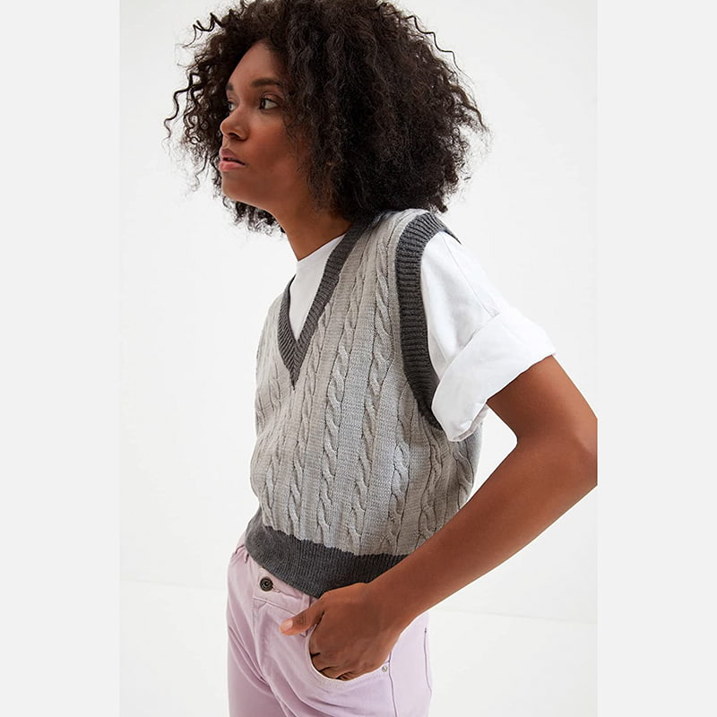 SM-K0100 V-neck Knit Vest Kontras Cantik SM-K0100 V-neck Knit Vest Kontras Cantik