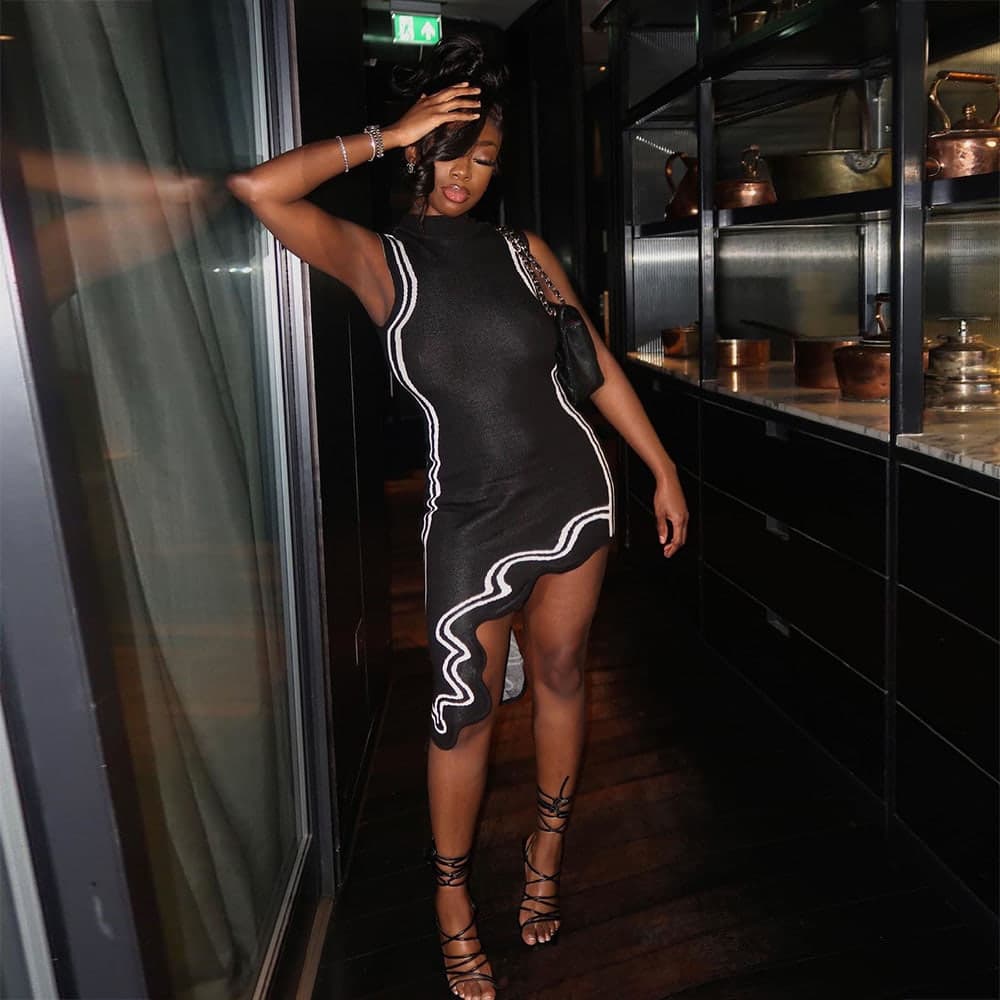 SM-K0079 Pakaian Rajutan Asimetri Berjalur Tidak Berlengan Tanpa Lengan SM-K0079 Pakaian Rajutan Asimetri Berjalur Tidak Berlengan Tanpa Lengan